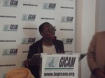 Dr Dina Nfon, Sécrétaire Permanente du CCA-SIDA: cliquer pour aggrandir
